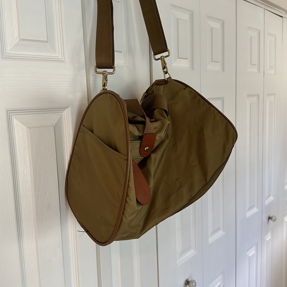 Hartmann Weekender Nylon and Leather Crossbody Perfect for Carry On or Getaway - Picture 3 of 8